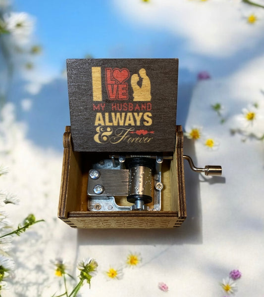 Hand Crank Music Boxes