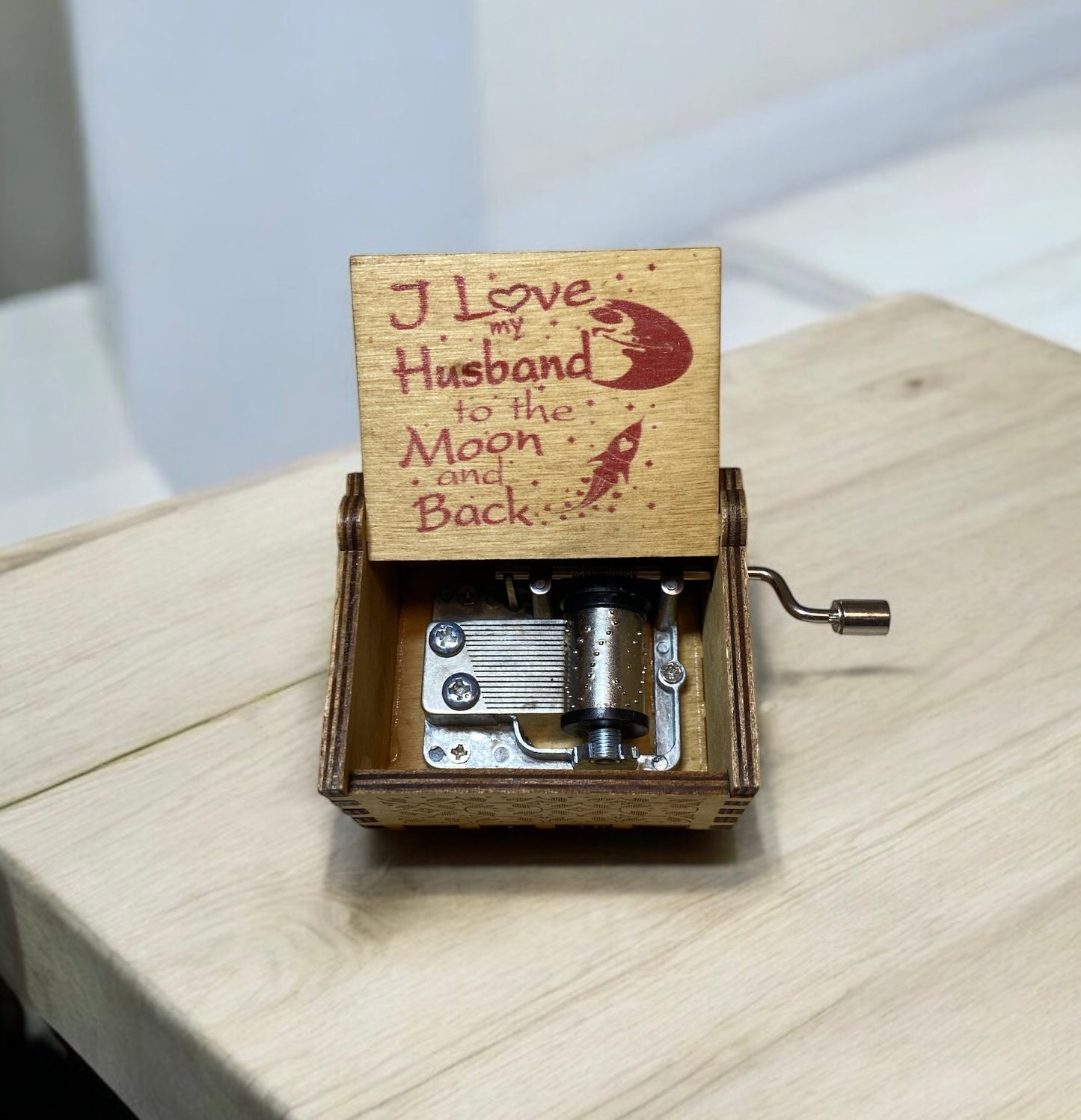 Hand Crank Music Boxes